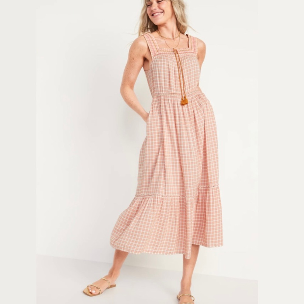Old Navy Women's Pink Plaid Sleeveless Waist-Defined Embroidered Maxi Dress NWT